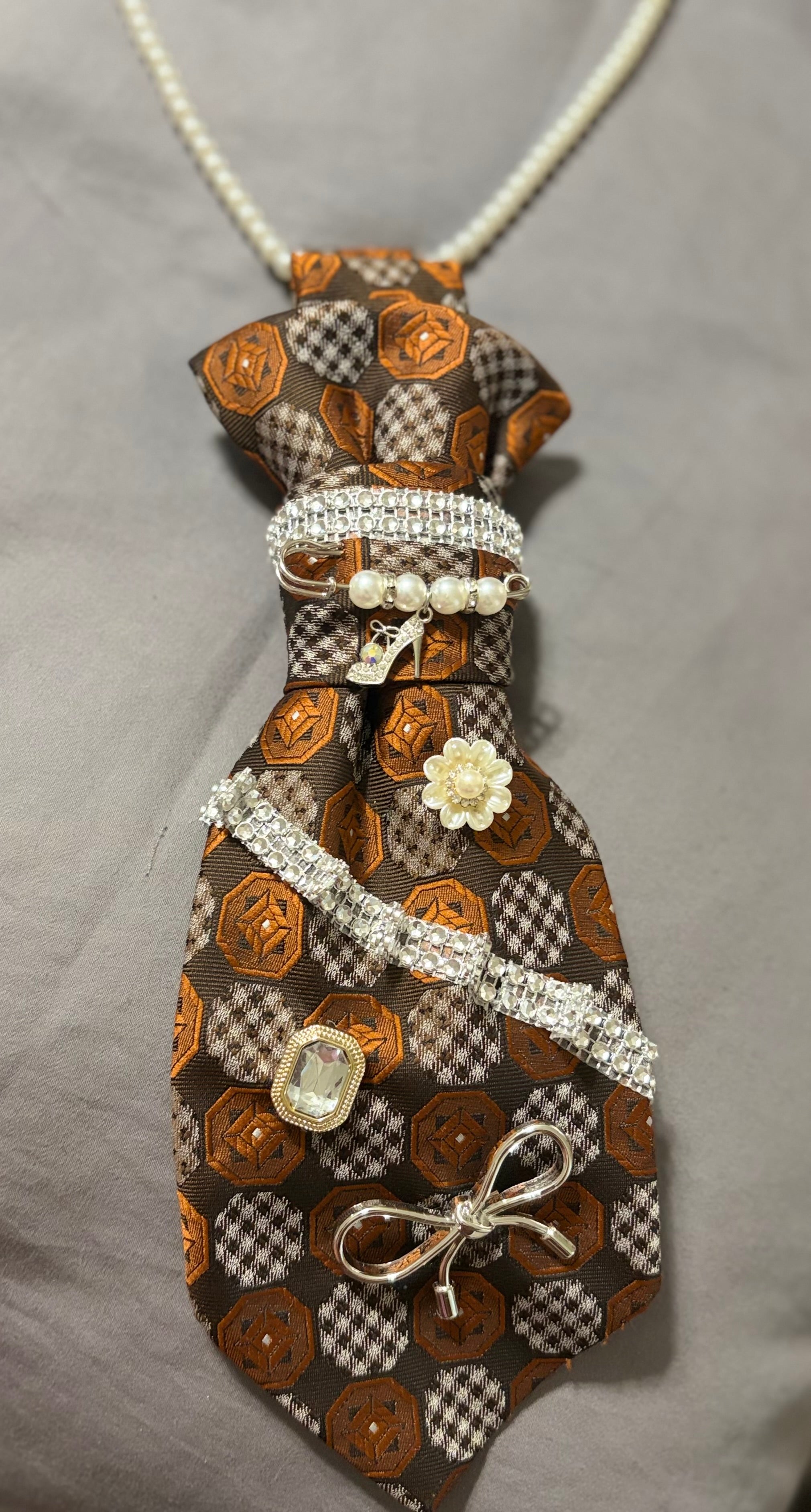🤎 The Chocolate Diamond Luxury Mixed Media Medium Statement Tie ✨ pearls